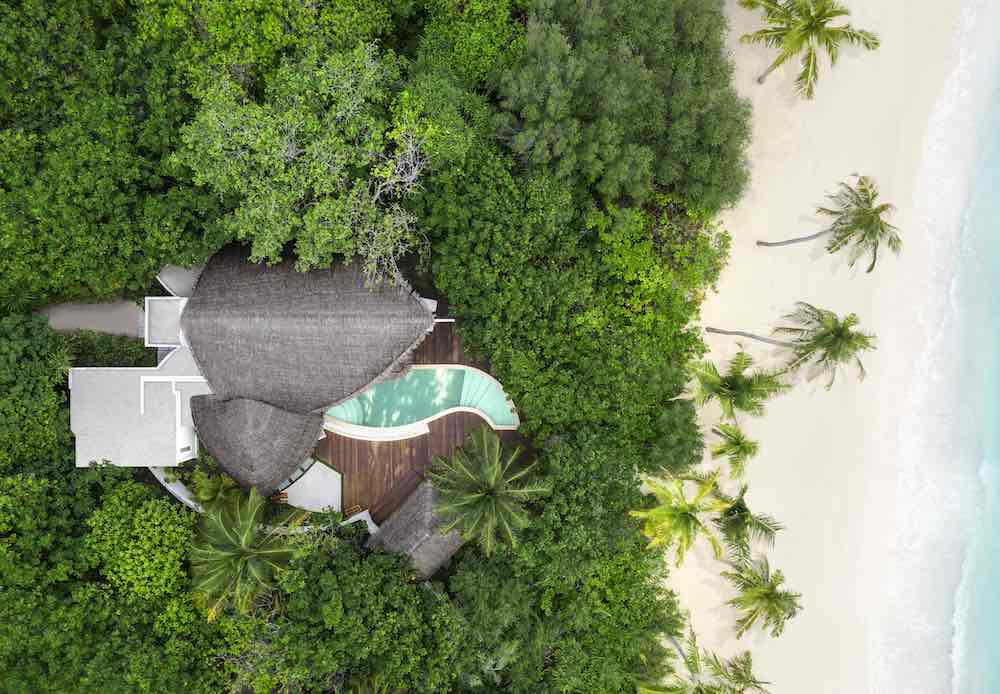 Two-Bedroom Duplex Beach Pool Villa at JW Marriott Maldives Resort & Spa thumbnail 4